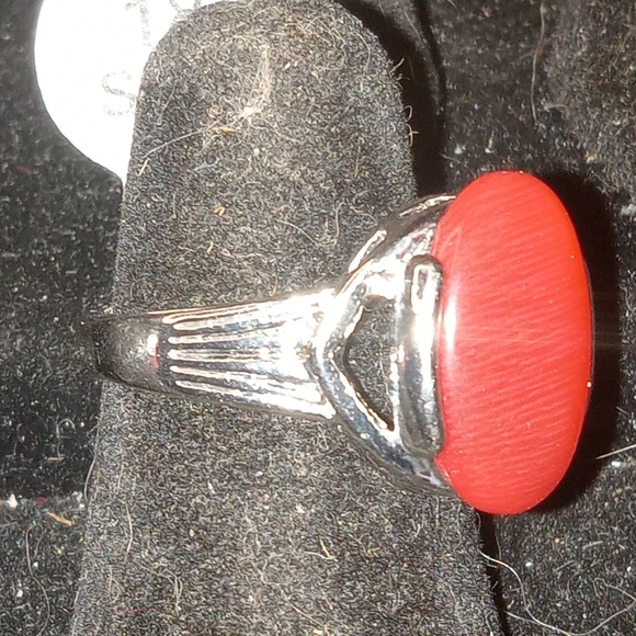 BLOWOUT Ladies Beautiful ORANGE Cat's-eye Stone Ring SZ 8 - Picture 4 of 4